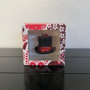 Brand new Taylor swift red hat ornament sold out NWT